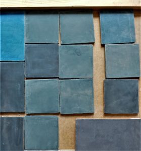 Carrelage bleu 10x10 cm a la chaux