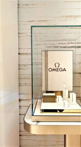 Panneaux moongold pour vitrine