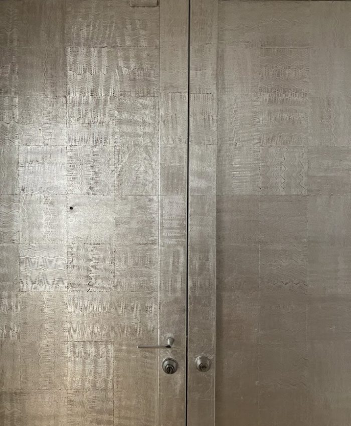 Pourquoi le trompe l&rsquo;oeil revient dans les intérieurs contemporains